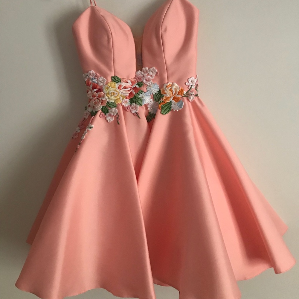 Tarik Ediz Short Prom Dress